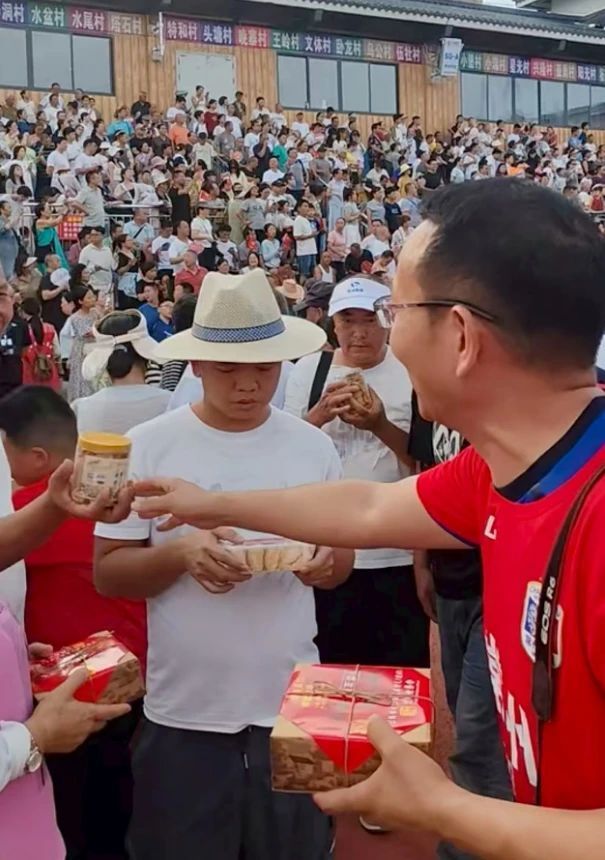 同样热烈