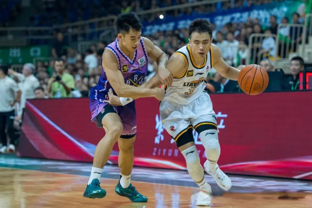 表现不俗, 篮的三场对 表现不俗, 篮的三场对